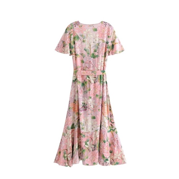 LAST ONE! 5 ⭐️ Beverly Floral Print Dress - Picture 7 of 7